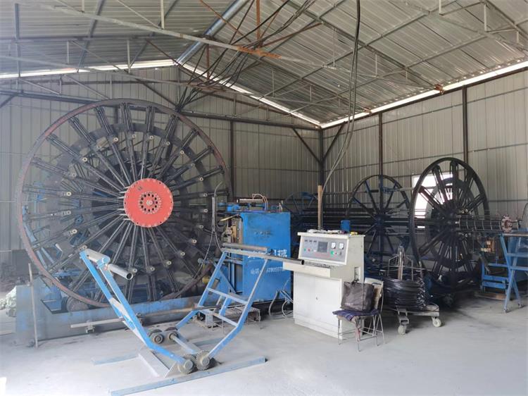 �L��ˮ���